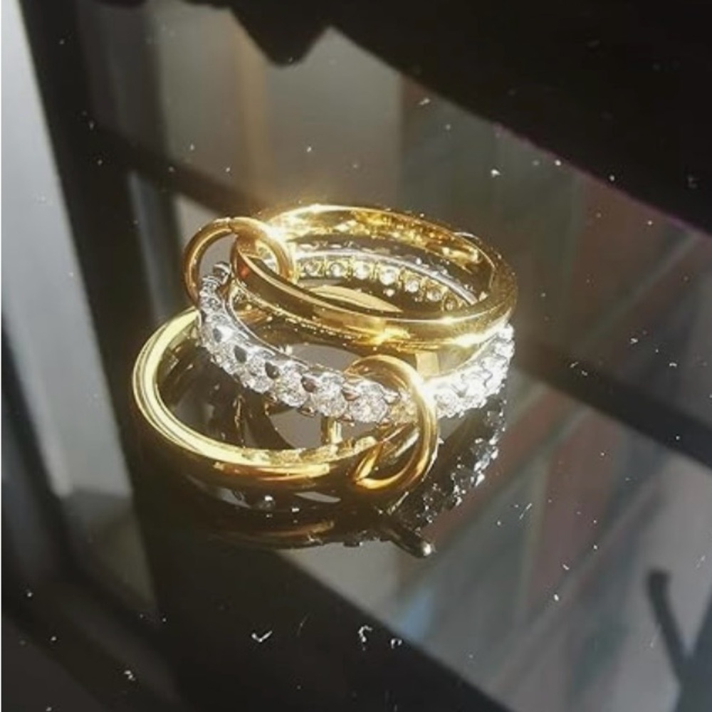 🆕Two Tone Mixed Metal Gold and Silver Women's Ring Size 7